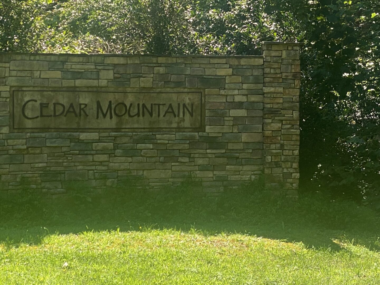 Unique Design Sign on Cedar Mountain