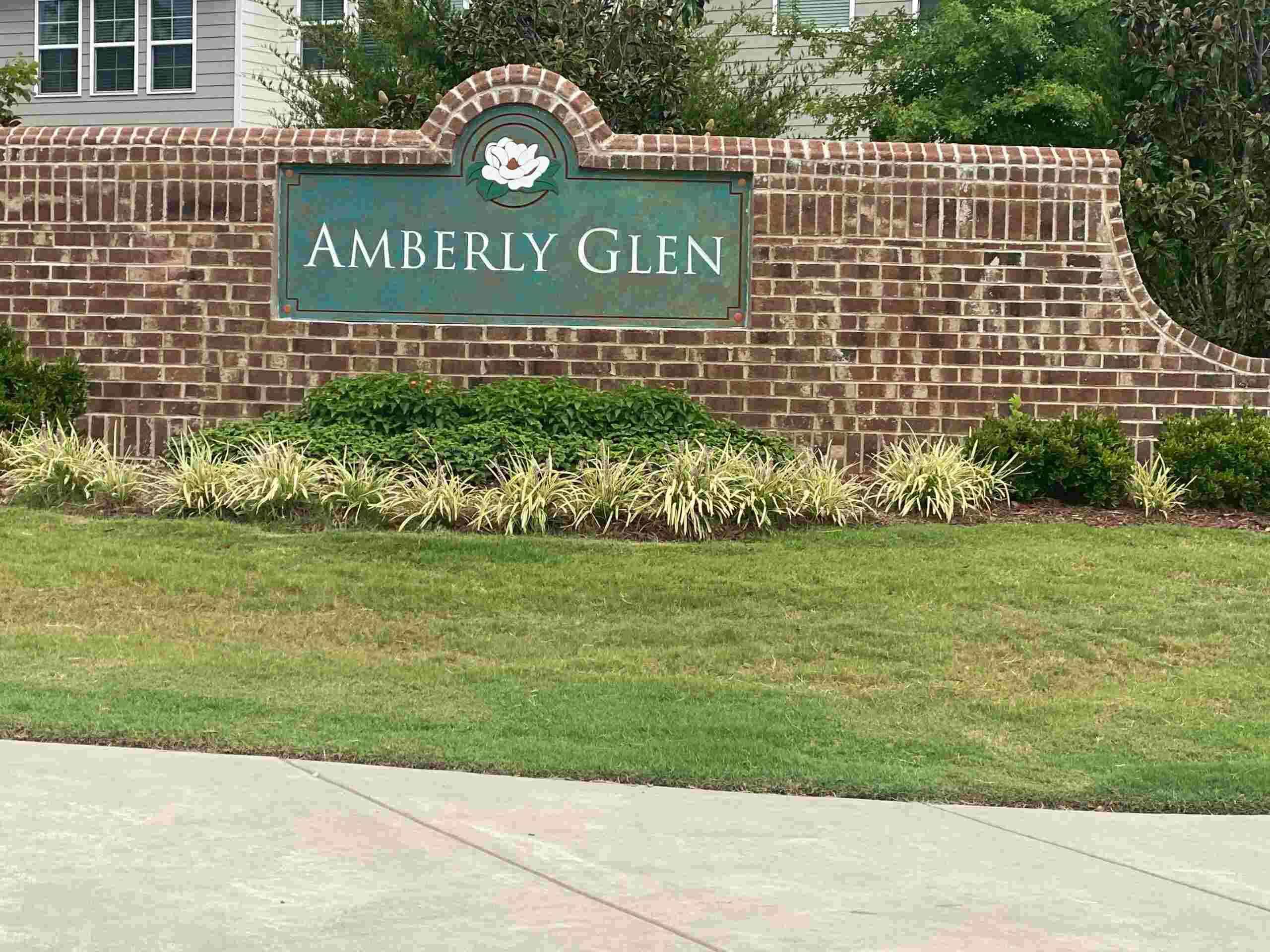 Amberly Glen Property Name On a Wall